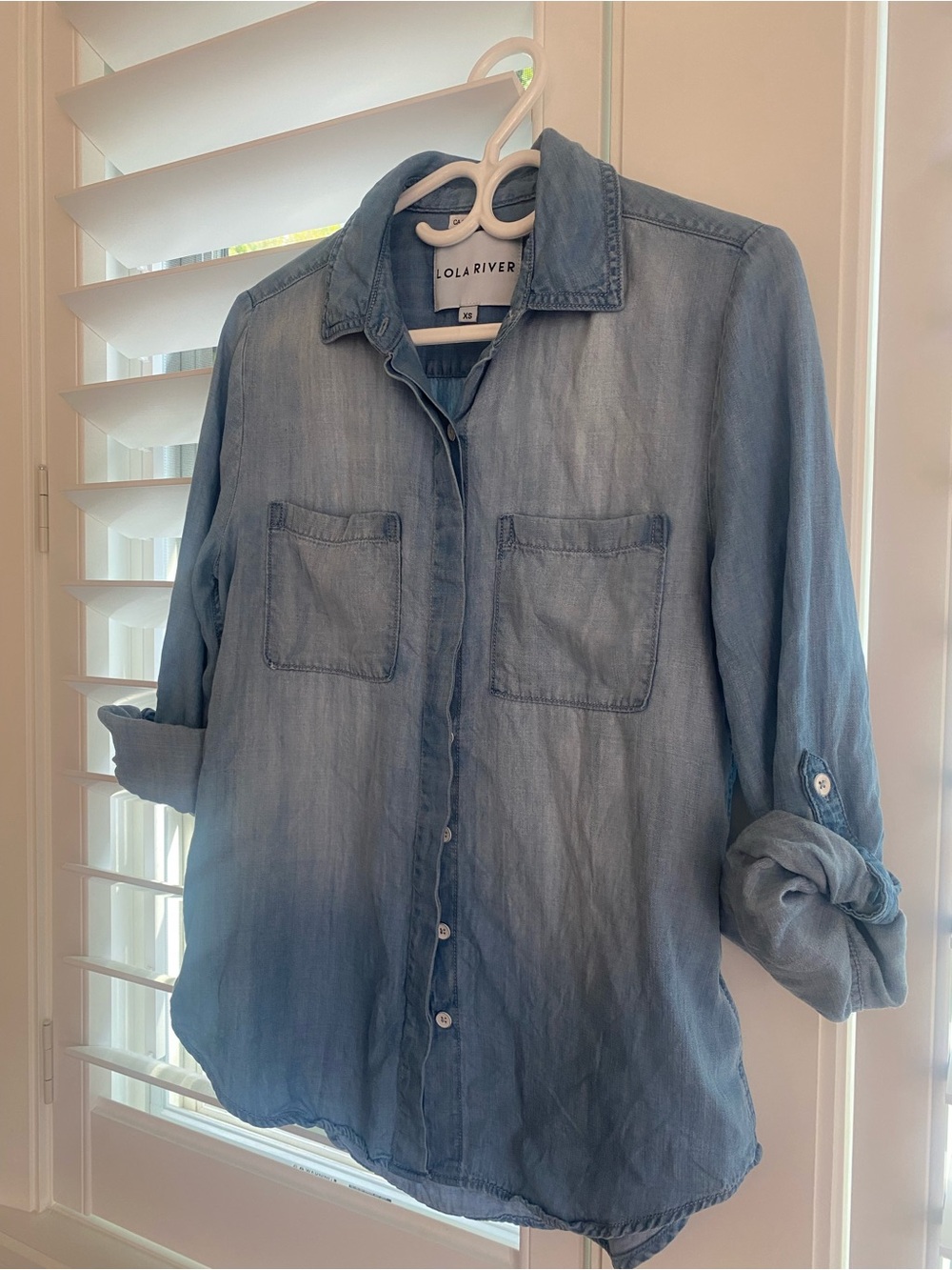 Lola River 100% Tencel Button Down Shirt Soft Blue loose fit